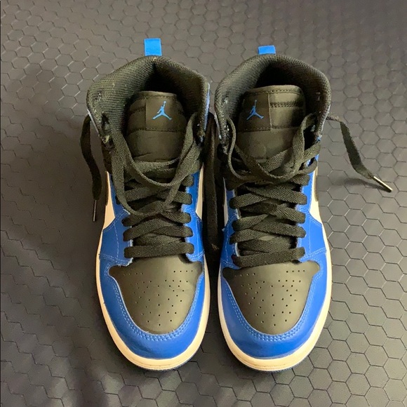 SOLD - Picture 1 of 3